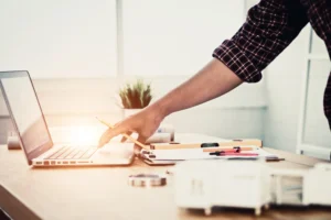 Cómo saber si tu sitio web necesita un rediseño (Guía para emprendedores) 459 udw